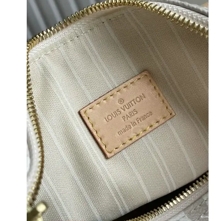 Brother sam LV 2105GV0092 Bags 0727